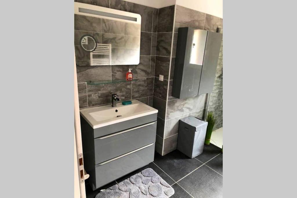 Agreable Maison Entre Bordeaux Et Le Bassin Saint-Jean-d'Illac Eksteriør billede
