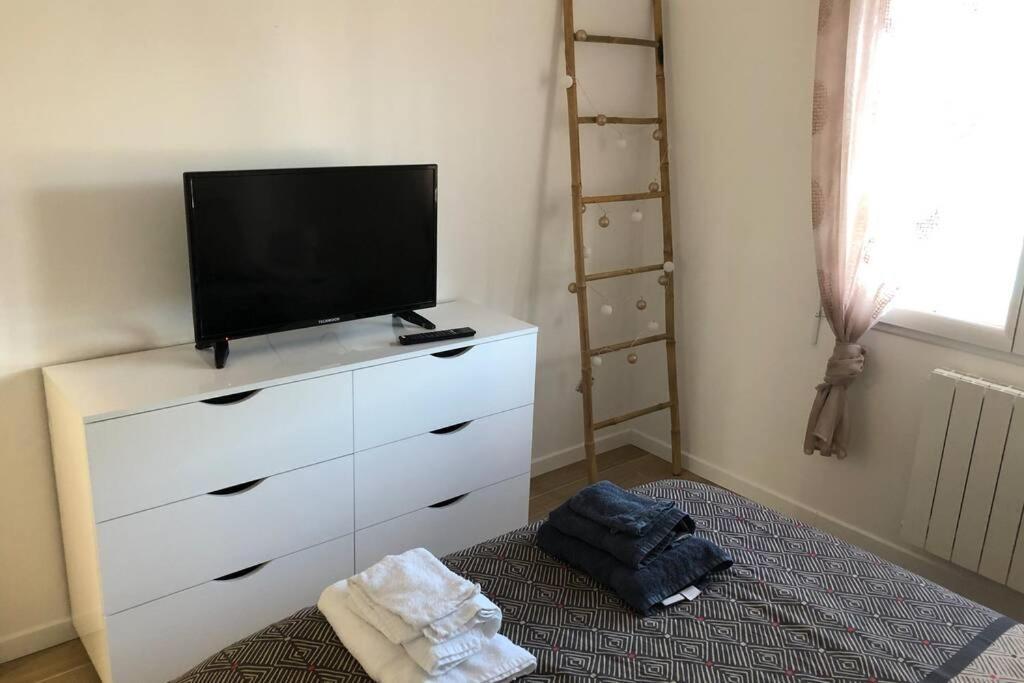 Agreable Maison Entre Bordeaux Et Le Bassin Saint-Jean-d'Illac Eksteriør billede